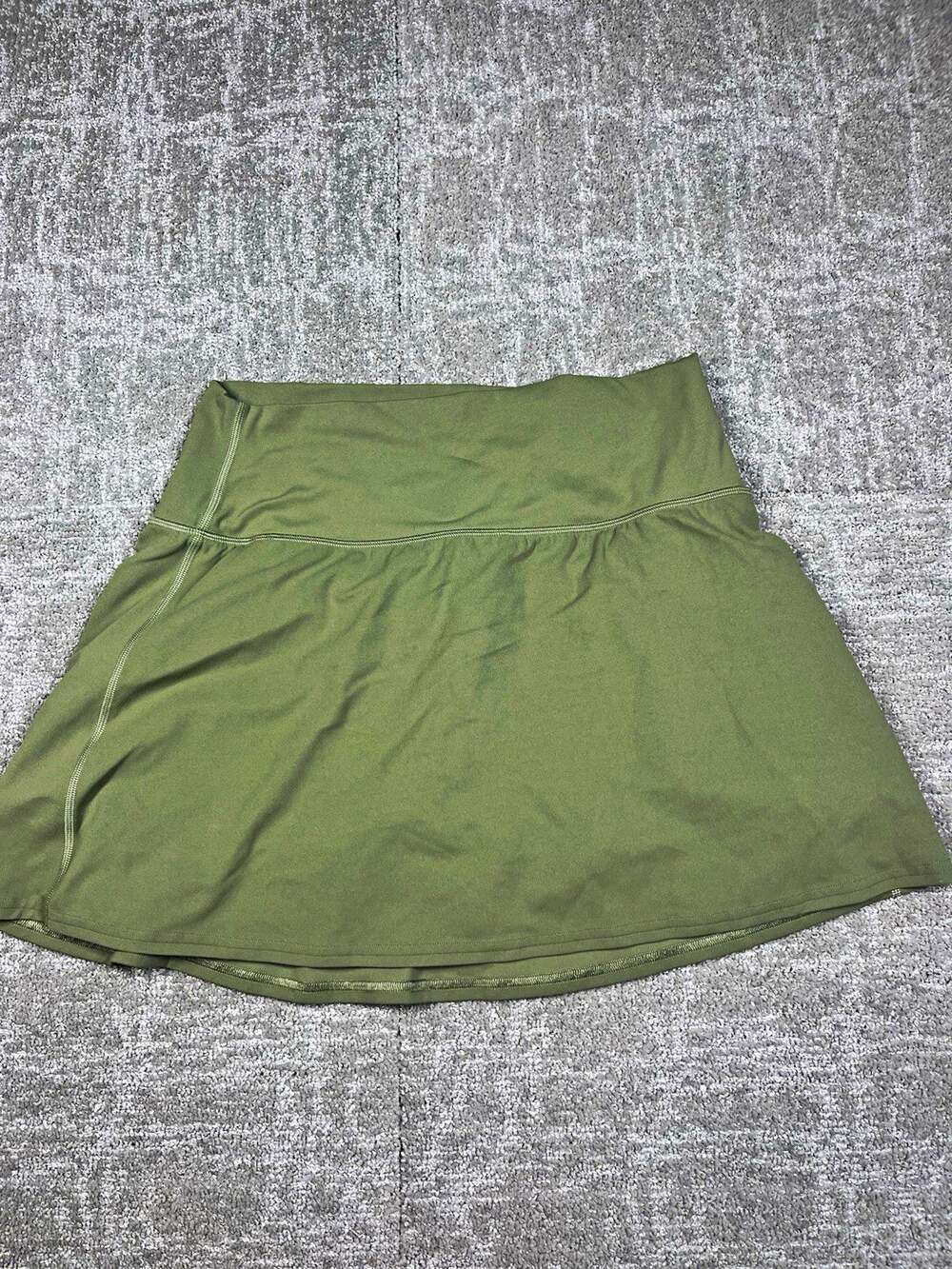 lululemon Align Green Pull On Athletic Skort Skirt Golf Tennis Size 10 LW8ALWS